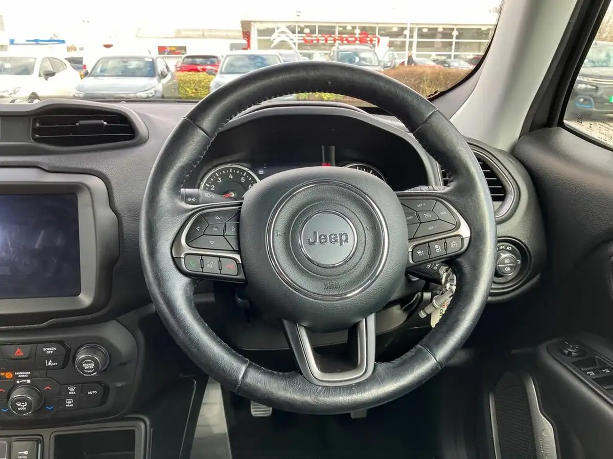 2019-jeep-renegade-10-gse-limited-big-14