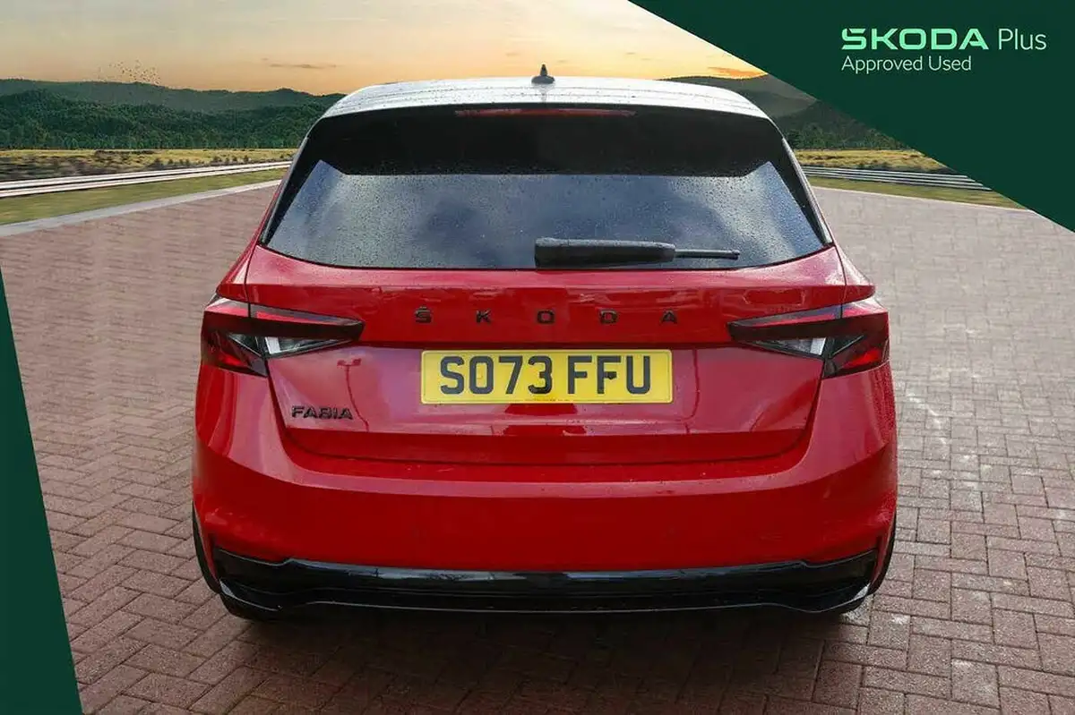 2024-skoda-fabia-10-tsi-monte-carlo-110ps-dsg-big-11