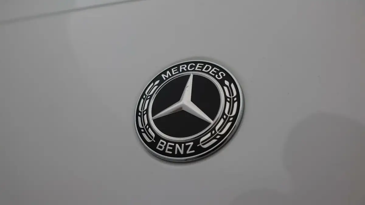 2019-mercedes-benz-b-class-13-b200-amg-line-premium-plus-7g-dct-big-21