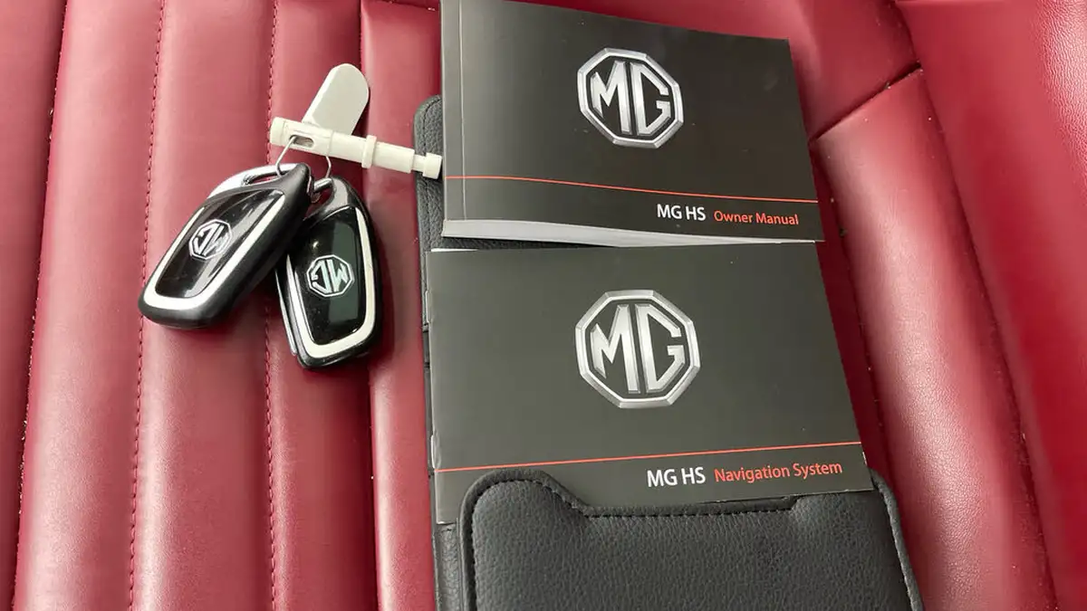 2022-mg-hs-15t-gdi-exclusive-162ps-dct-big-49