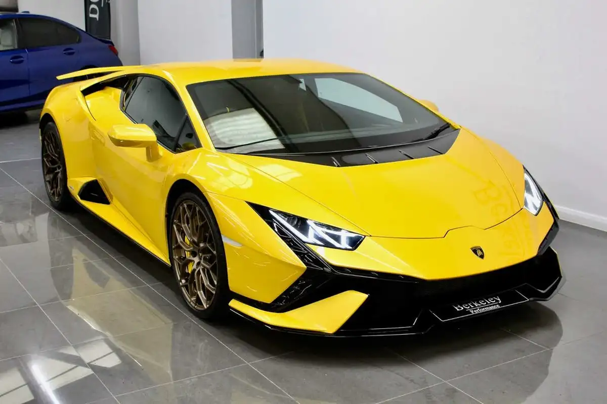 2023-lamborghini-huracan-52-tecnica-big-34