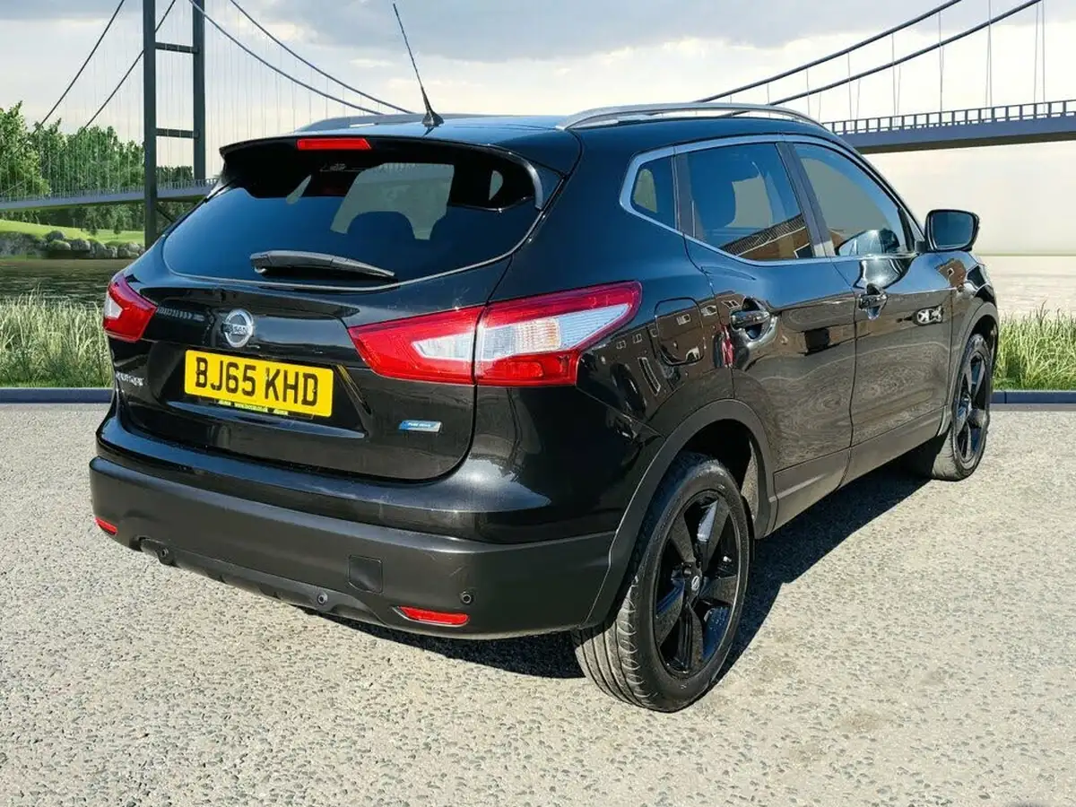 2015-nissan-qashqai-15dci-n-tec-big-2