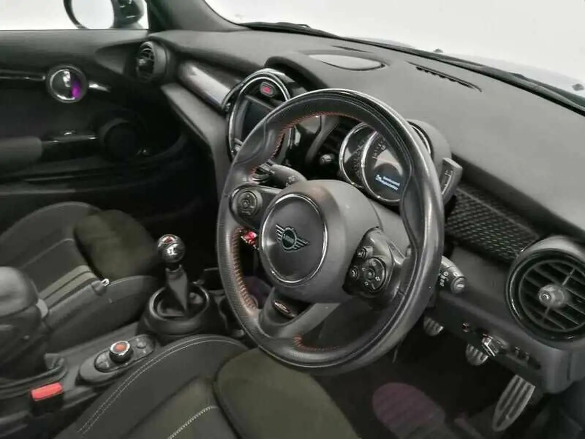 2020-mini-cooper-20-cooper-s-sport-189bhp-hatchback-3d-big-11