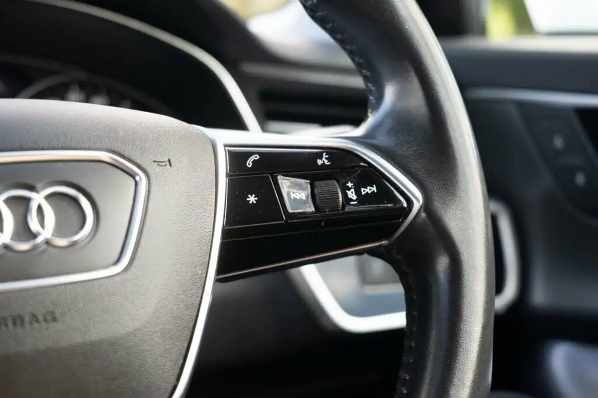 2019-audi-a6-saloon-20-45-tfsi-sport-big-11