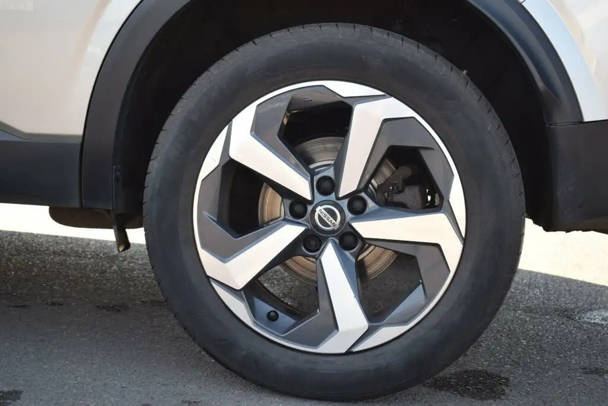 2021-nissan-qashqai-13-dig-t-n-connecta-140ps-big-14