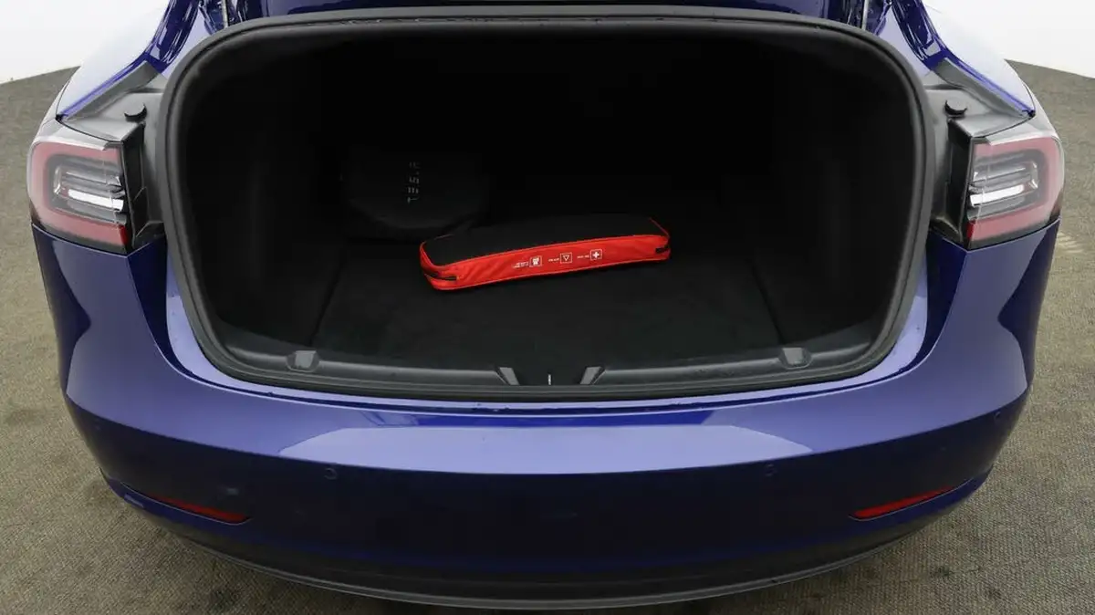 2020-tesla-model-3-e-standard-plus-big-16