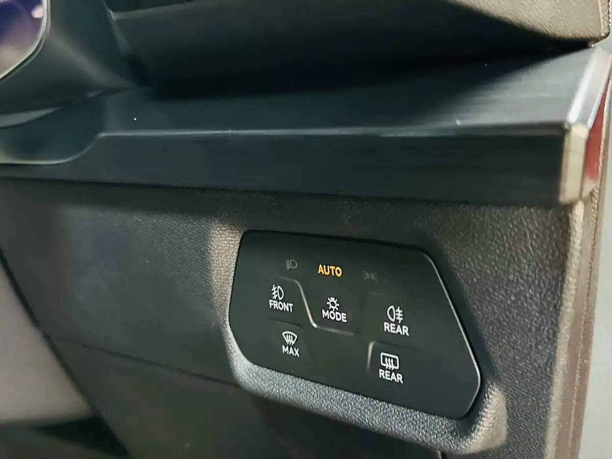 2024-cupra-formentor-14-e-hybrid-v2-big-44