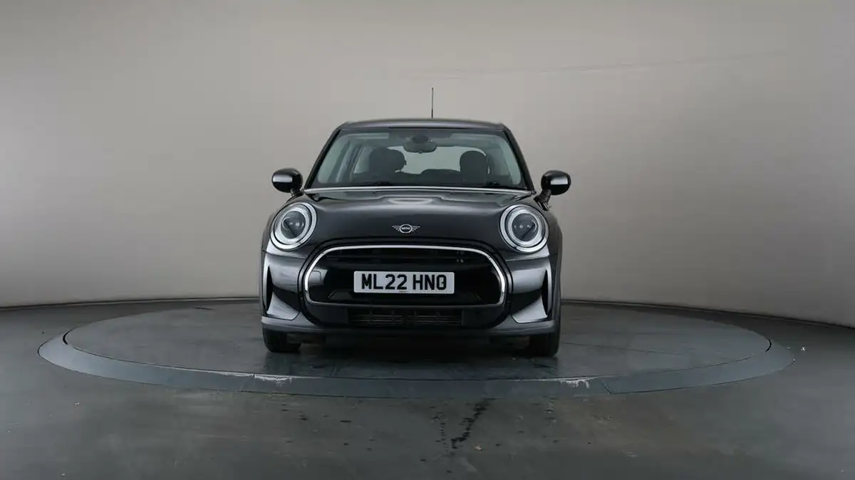 2022-mini-cooper-15-one-classic-5d-big-39