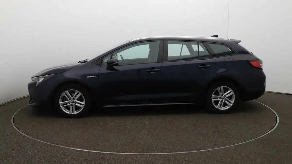 2021-toyota-corolla-18-vvt-i-icon-spare-wheel-touring-sports-5d-big-4