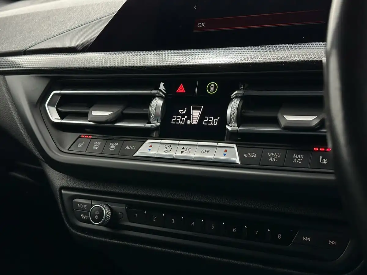 2021-bmw-1-series-15td-116d-m-sport-big-19