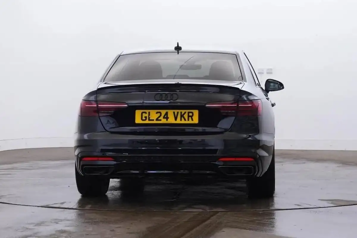 2024-audi-a4-20-40-tfsi-black-edition-big-20