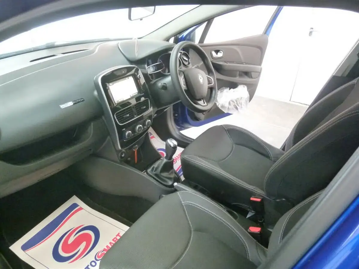 2019-renault-clio-09-tce-iconic-75ps-big-14