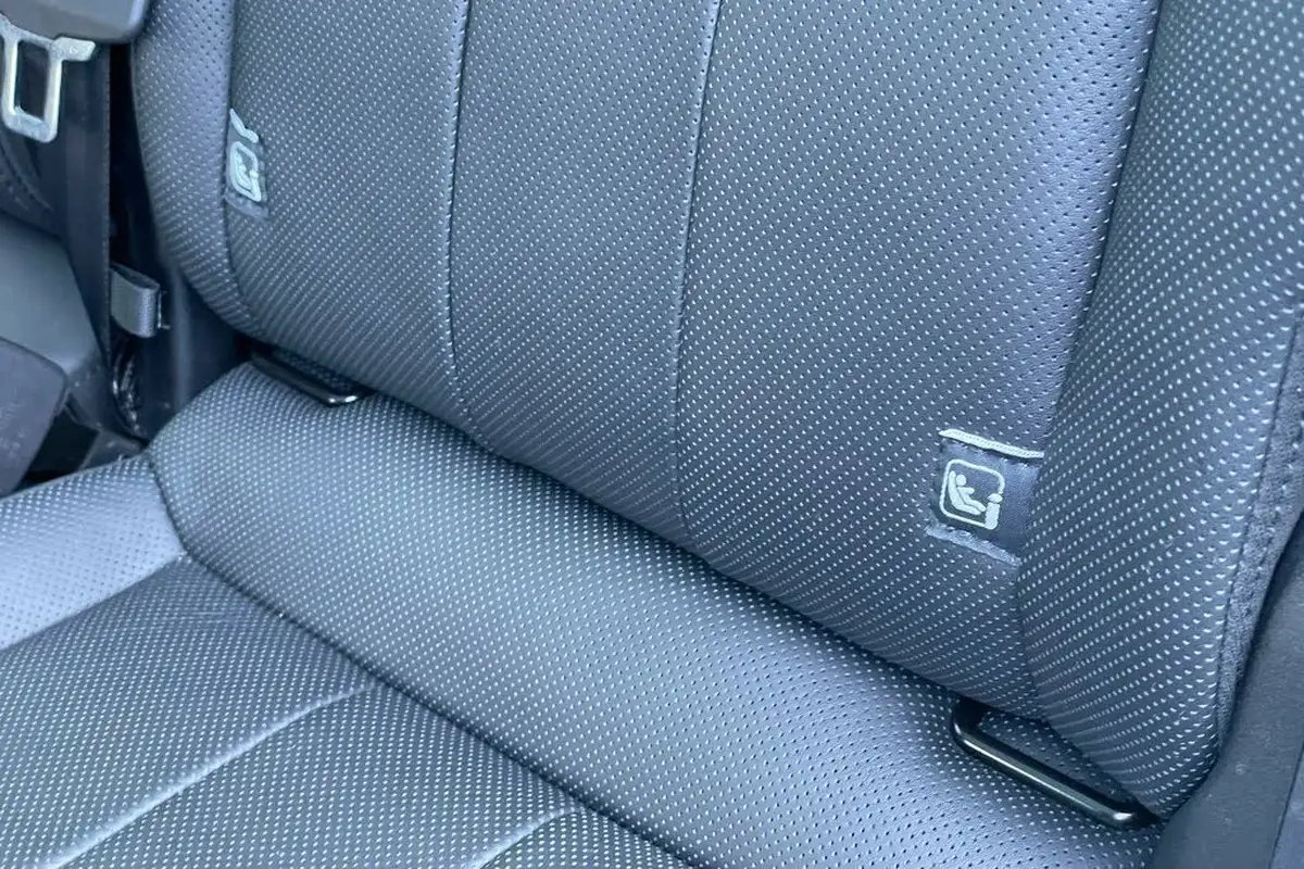2023-land-rover-range-rover-30-p440e-se-big-49