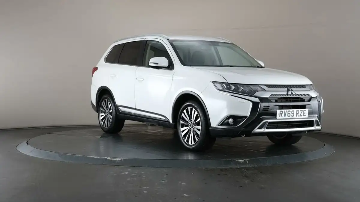 2019-mitsubishi-outlander-20-exceed-big-46