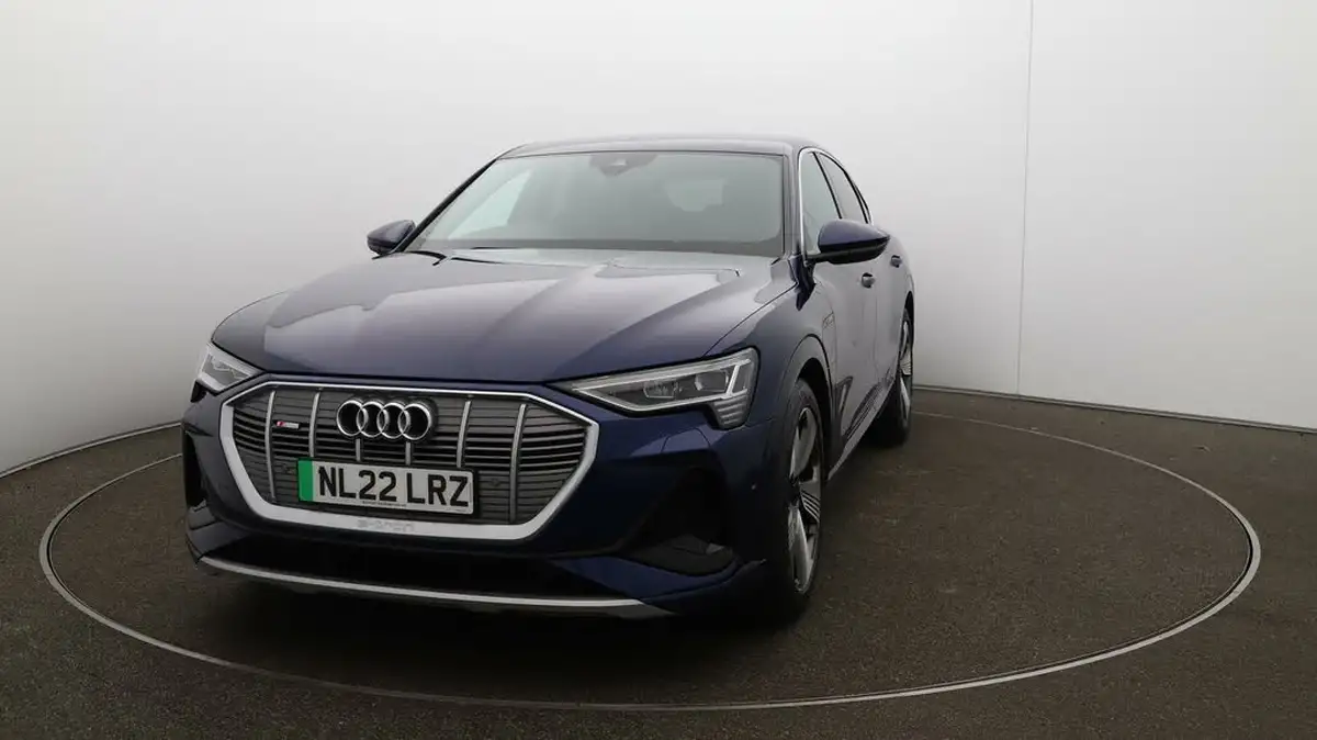 2022-audi-e-tron-55e-s-line-sportback-big-31
