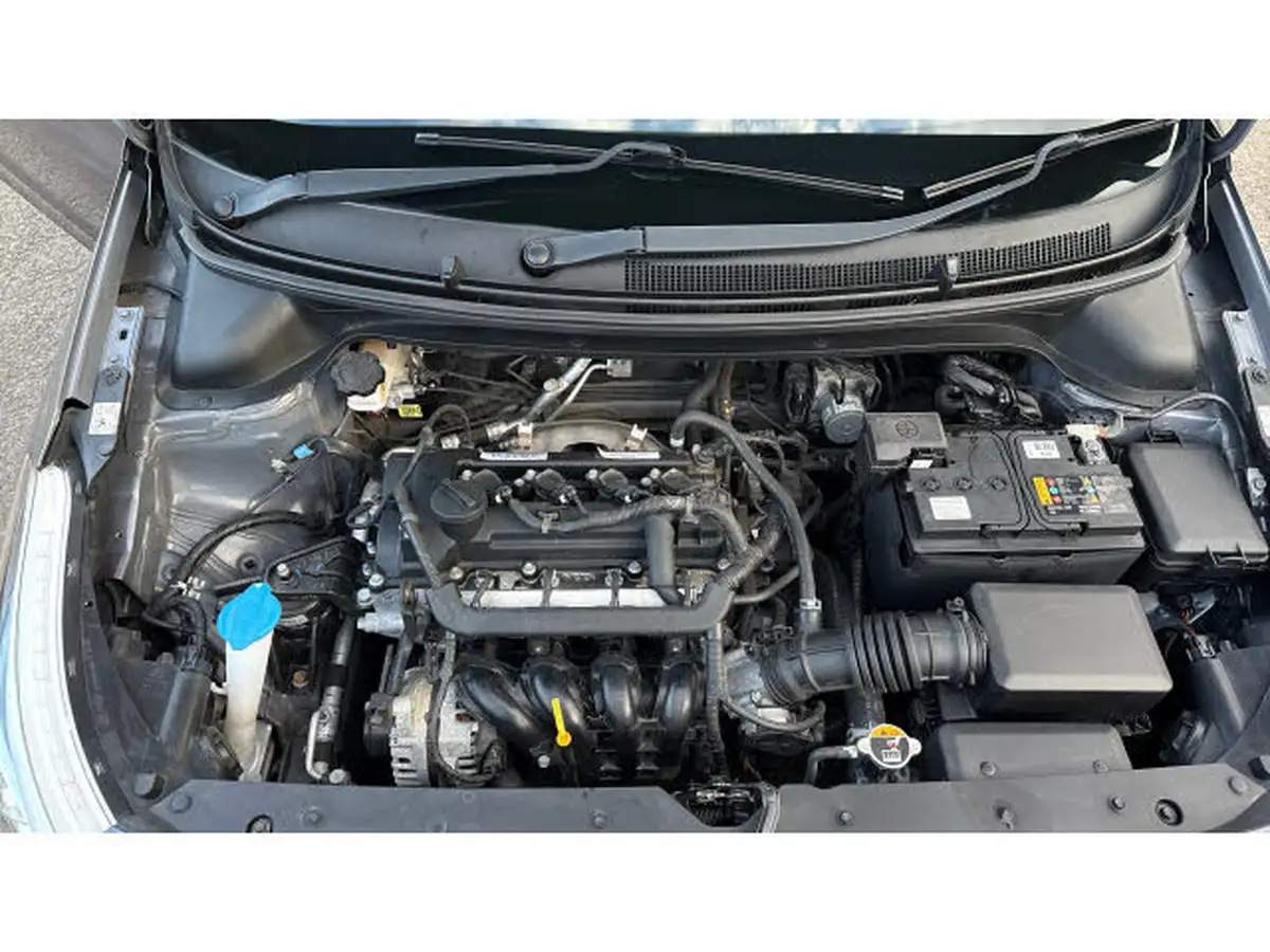2020-hyundai-i20-12-play-big-7
