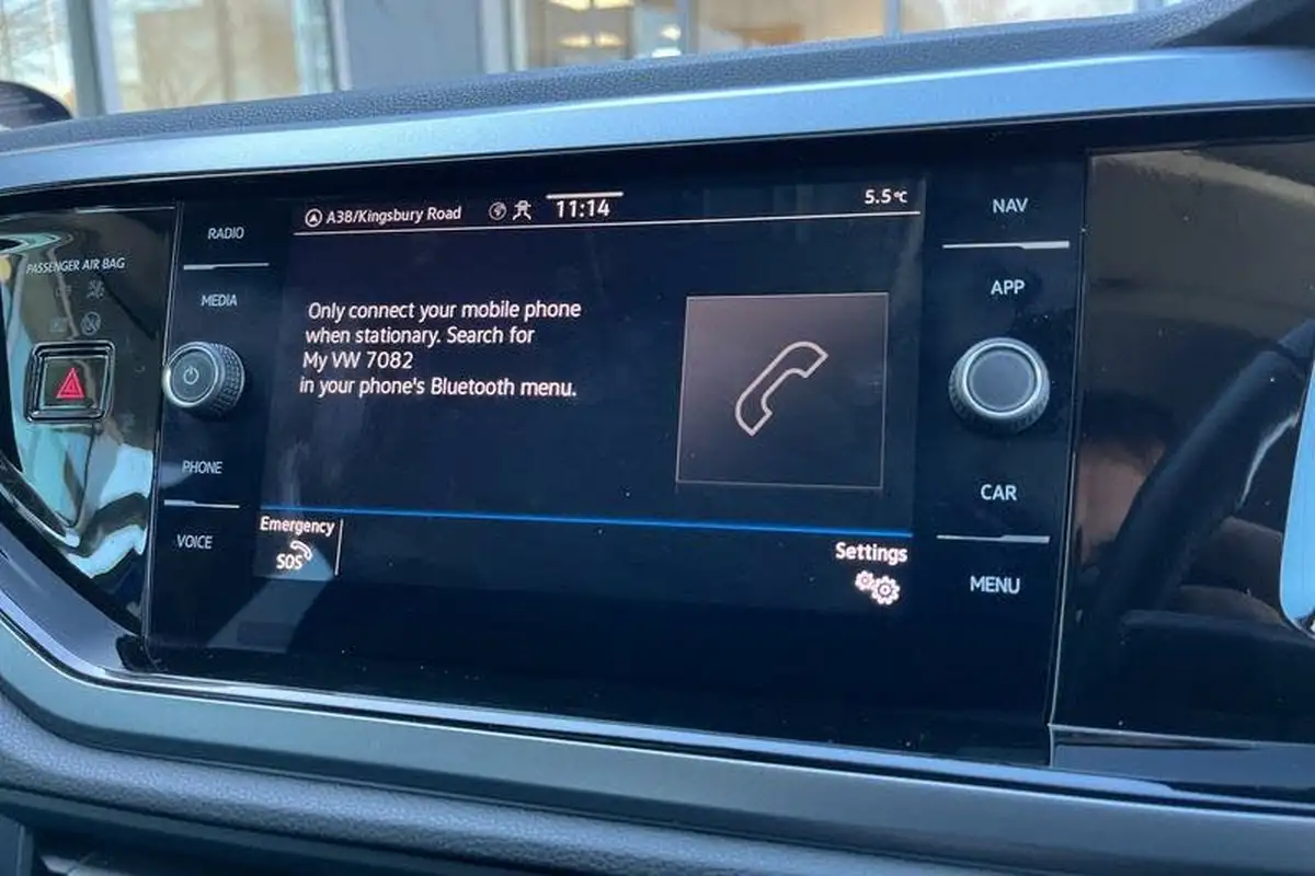 2021-volkswagen-polo-10-active-big-25