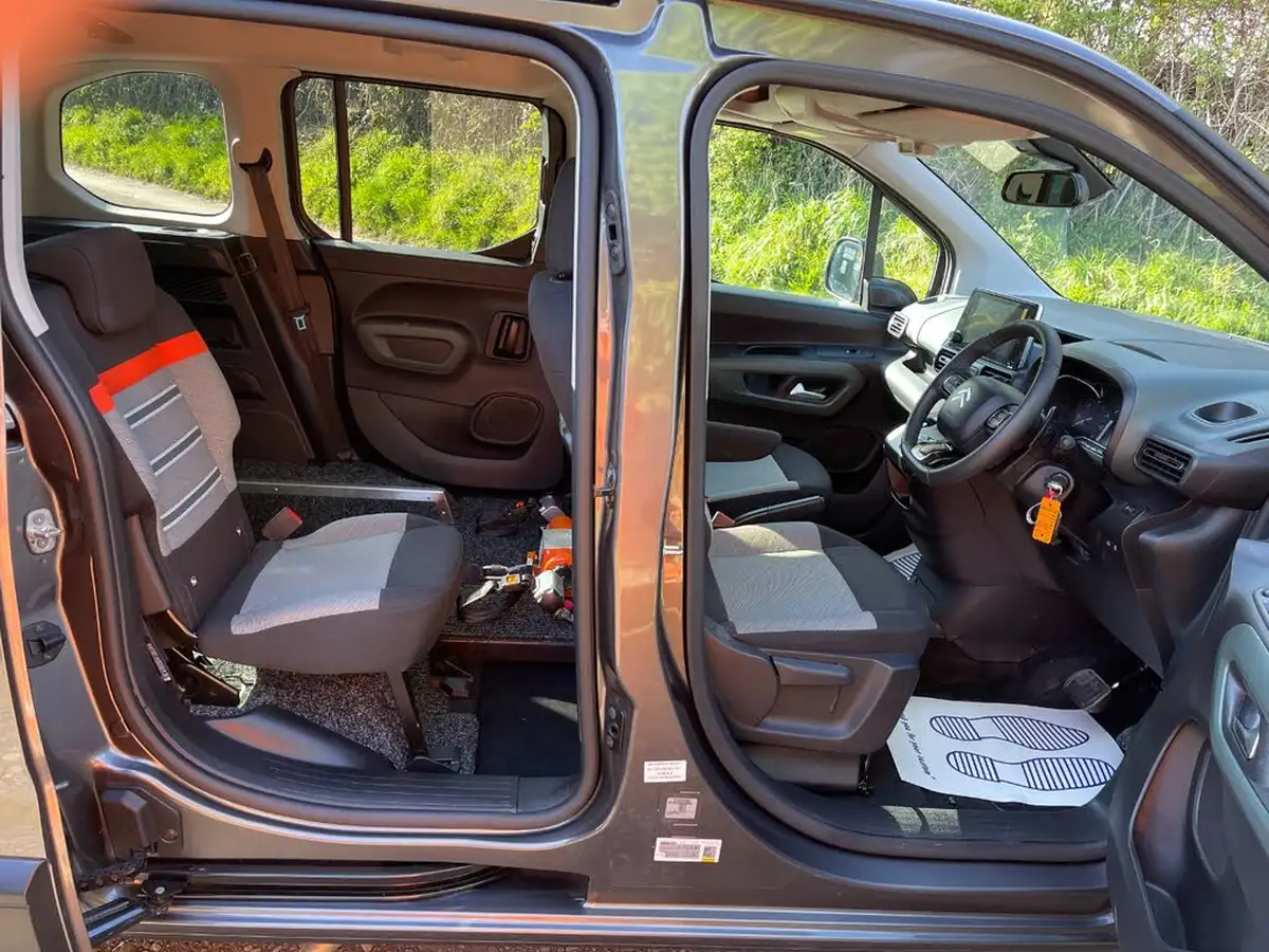 2022-citroen-berlingo-12-puretech-flair-xtr-m-size-big-13