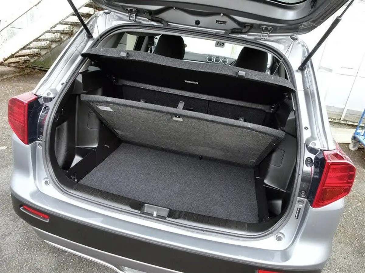 2022-suzuki-vitara-14-boosterjet-sz-t-big-15