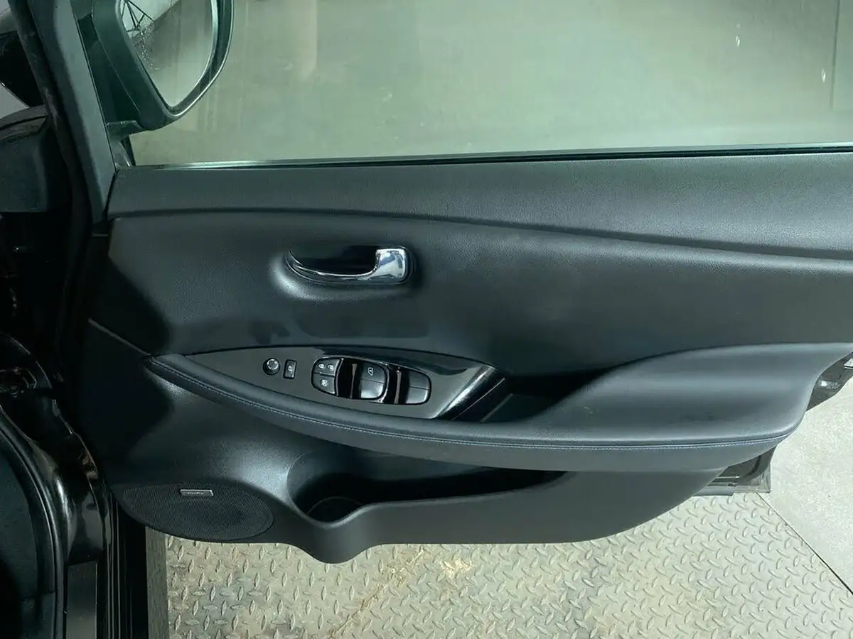 2020-nissan-leaf-e-3zero-big-26