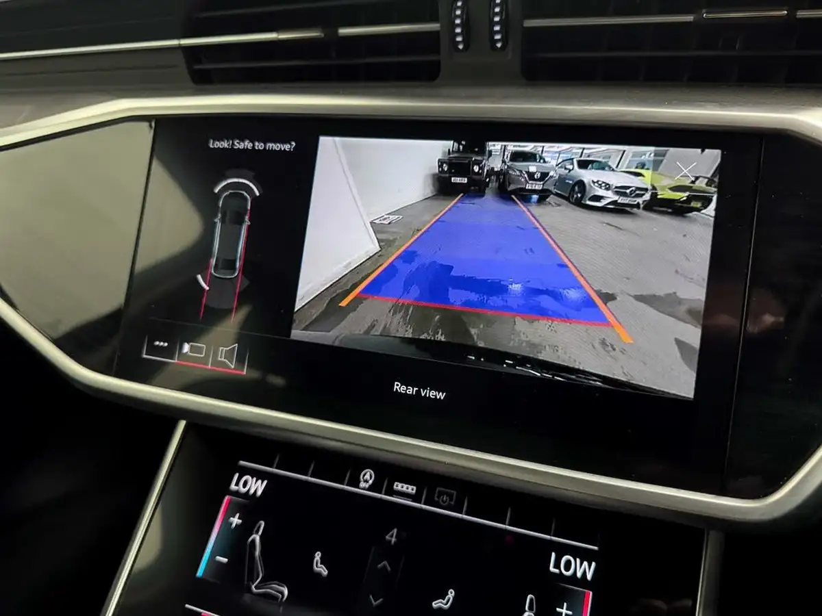 2022-audi-a6-saloon-20-40-tfsi-sport-big-30