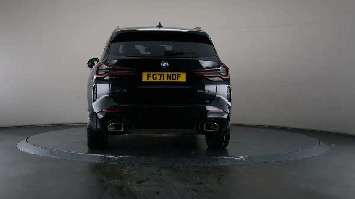 2021-bmw-x3-20-xdrive-30e-m-sport-big-28