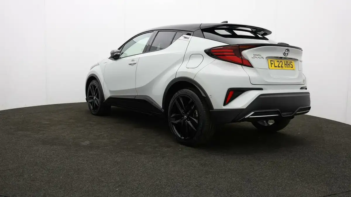 2022-toyota-c-hr-18-vvt-i-gr-sport-big-69