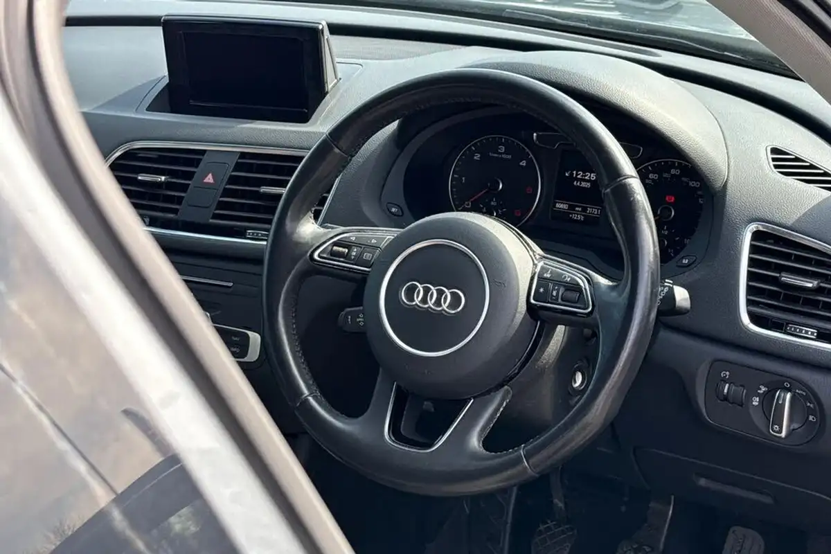 2015-audi-q3-20-tdi-quattro-se-150ps-big-27