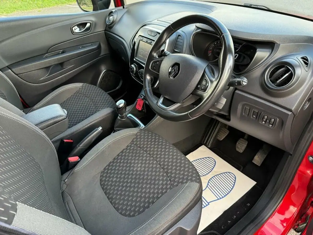 2018-renault-captur-12-tce-dynamique-s-nav-big-9