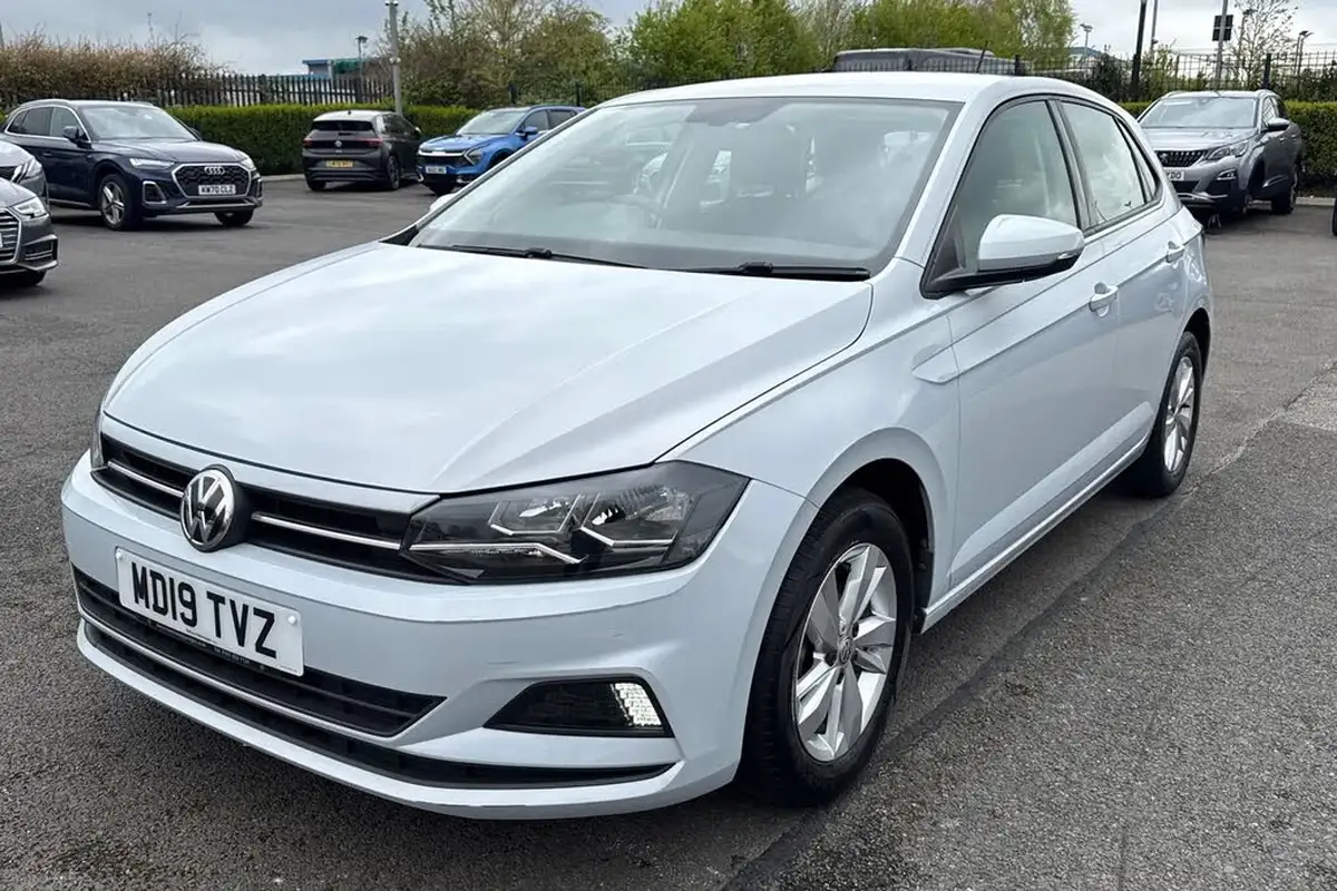 2019-volkswagen-polo-10-se-tech-edition-65ps-big-25