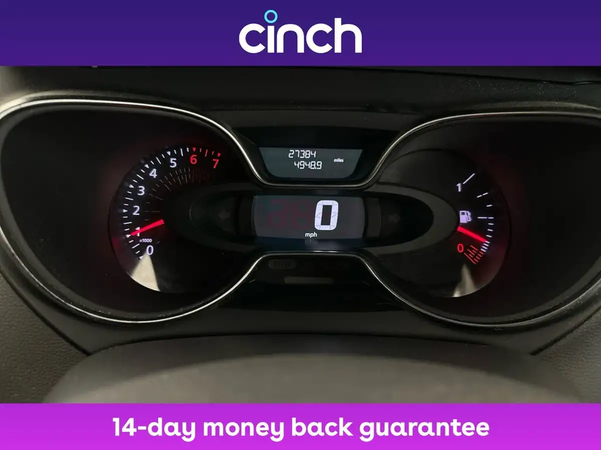 2019-renault-captur-09-tce-iconic-big-12