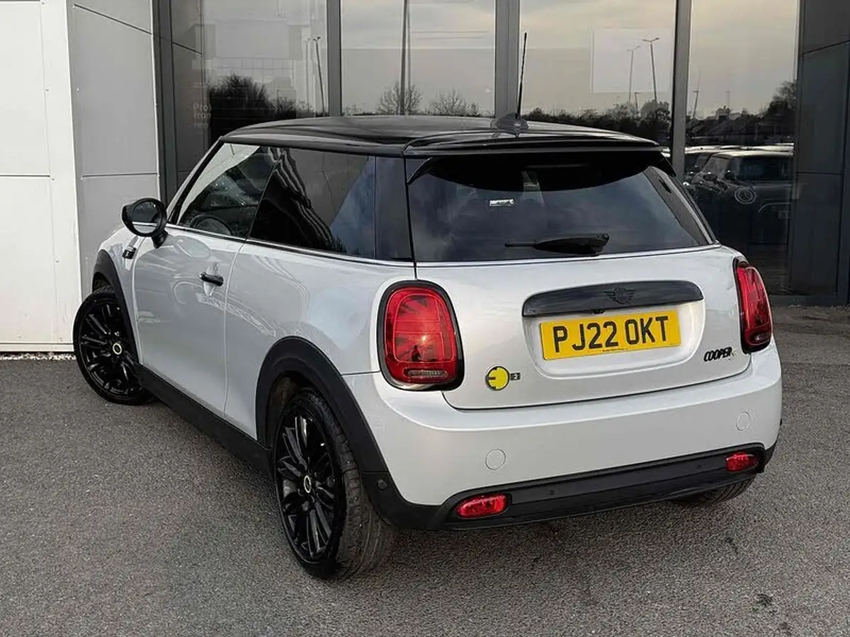 2022-mini-cooper-e-cooper-s-2-big-1