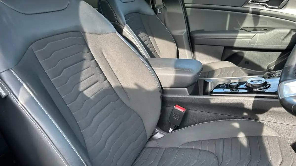 2022-kia-sportage-16-t-gdi-4-226bhp-hev-auto-big-21