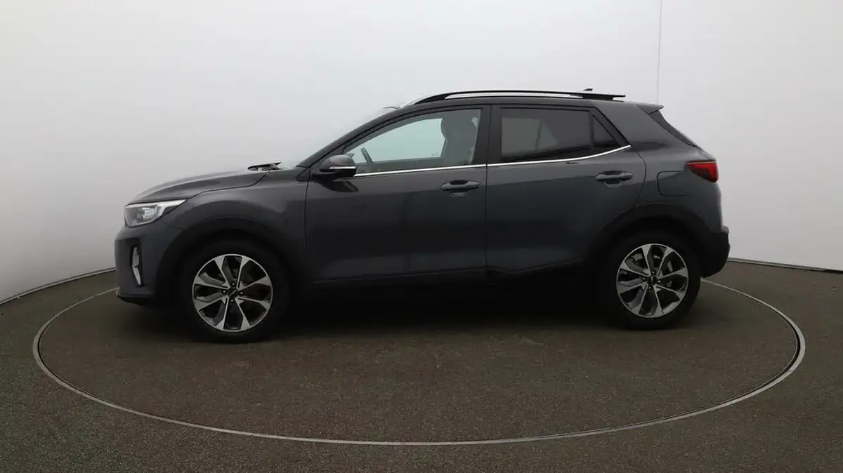 2022-kia-stonic-10-t-gdi-connect-big-4
