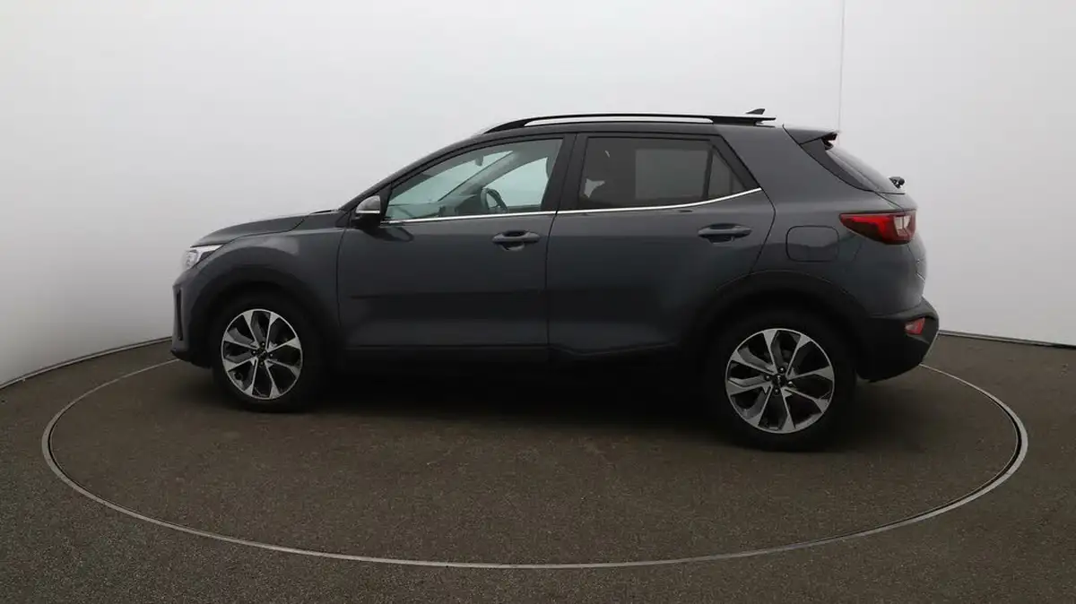 2022-kia-stonic-10-t-gdi-connect-big-50
