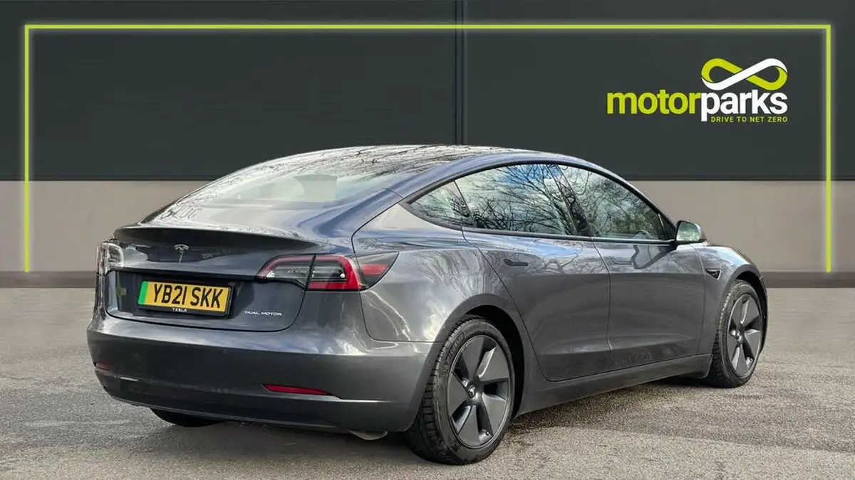 2021-tesla-model-3-e-long-range-4x4-big-2