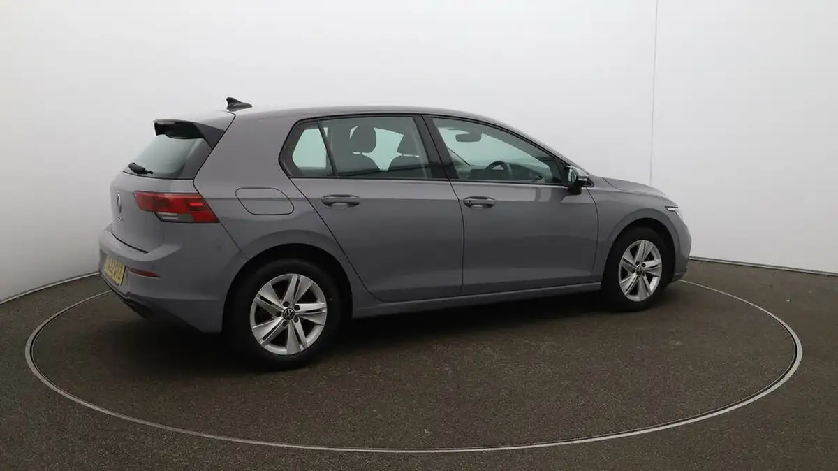 2022-volkswagen-golf-20tdi-life-hatchback-big-43