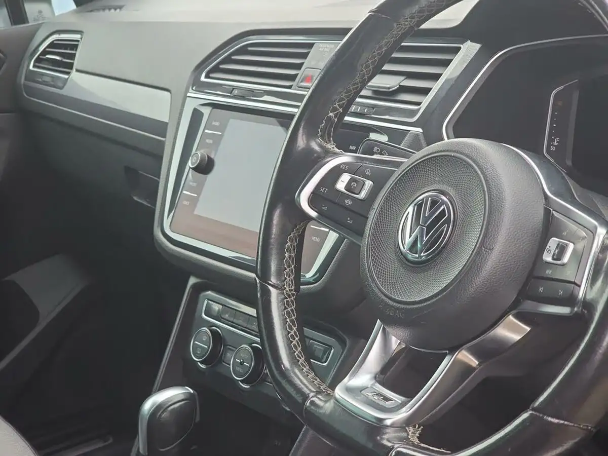 2019-volkswagen-tiguan-20-tsi-sel-190ps-dsg-big-28