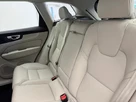 2021-volvo-xc60-20-b5-inscription-awd-small-11