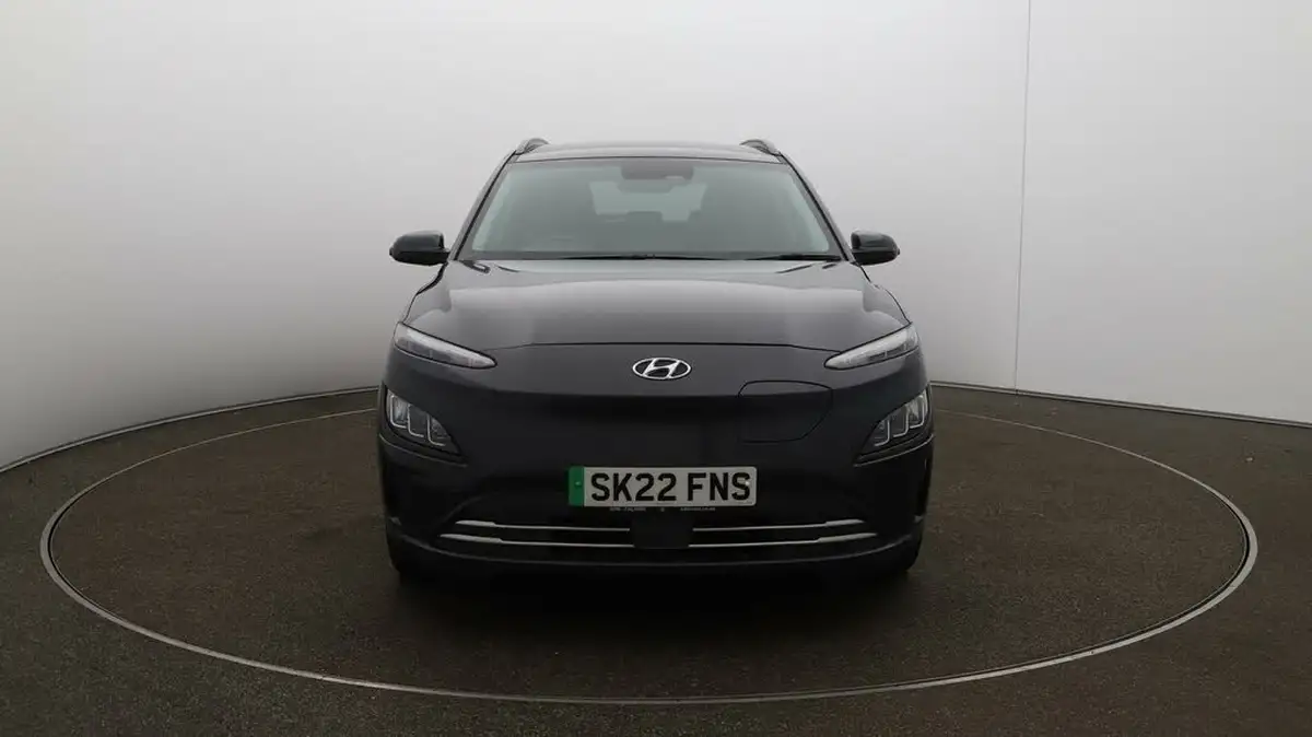 2022-hyundai-kona-e-premium-204ps-64kwh-7kw-obc-big-32