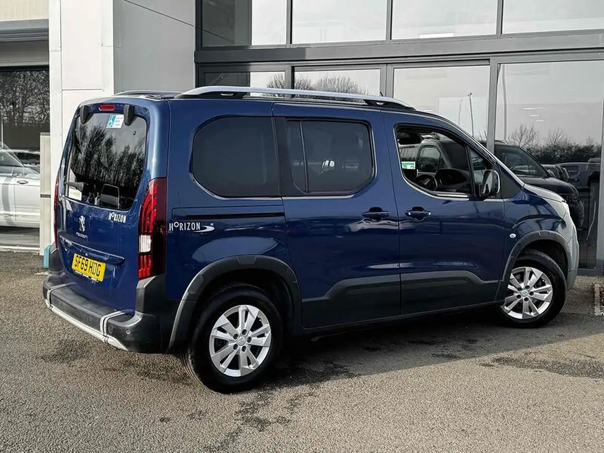 2019-peugeot-rifter-15-bluehdi-allure-100bhp-standard-big-7