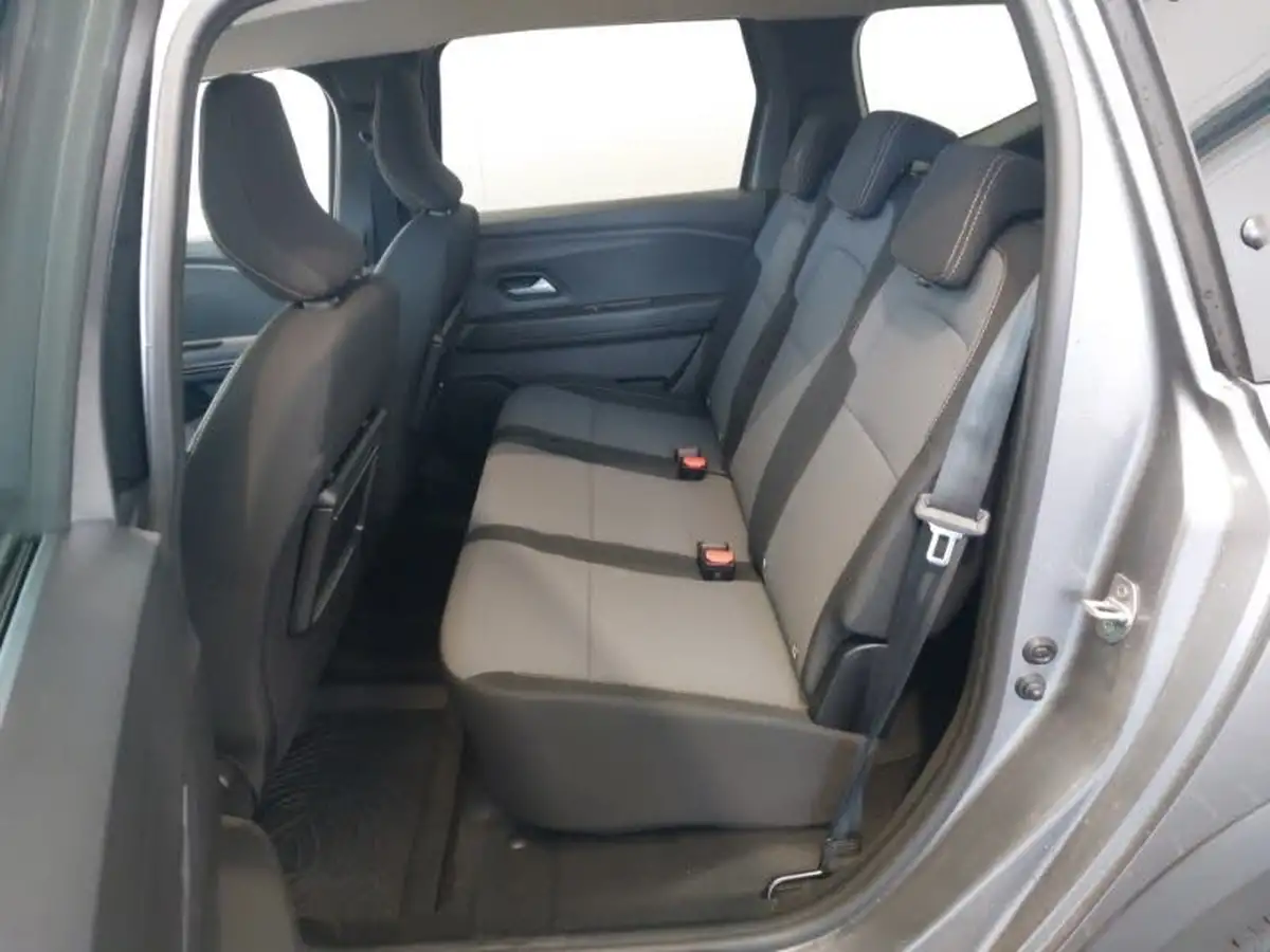 2024-dacia-jogger-16-tce-extreme-big-5