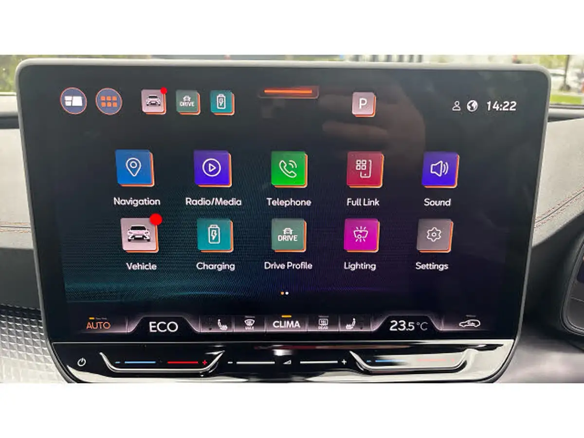 2025-cupra-formentor-15-e-hybrid-v2-big-38