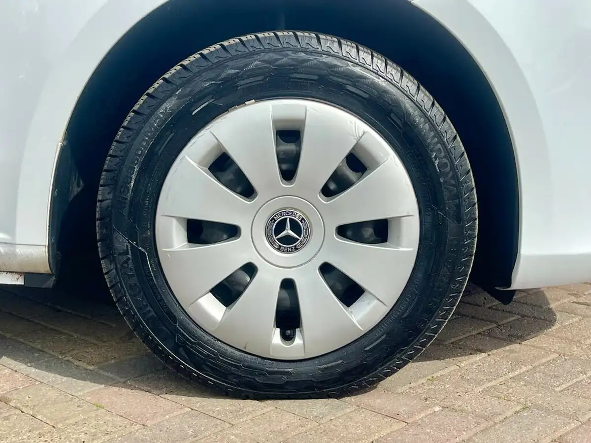 2021-mercedes-benz-vito-18-cdi-114-progressive-l2-panel-big-46