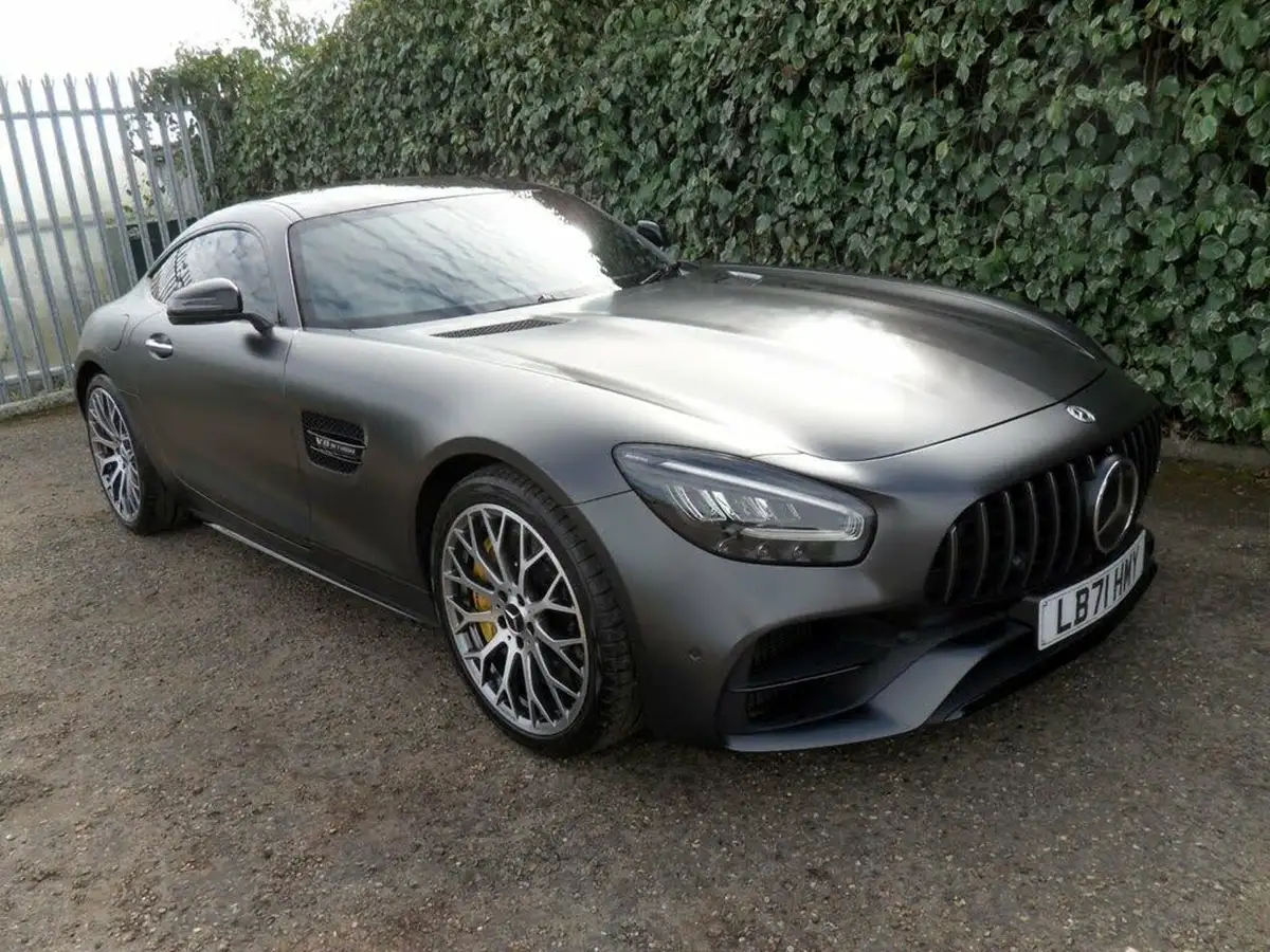 2021-mercedes-benz-amg-40-gt-night-edition-coupe-big-18