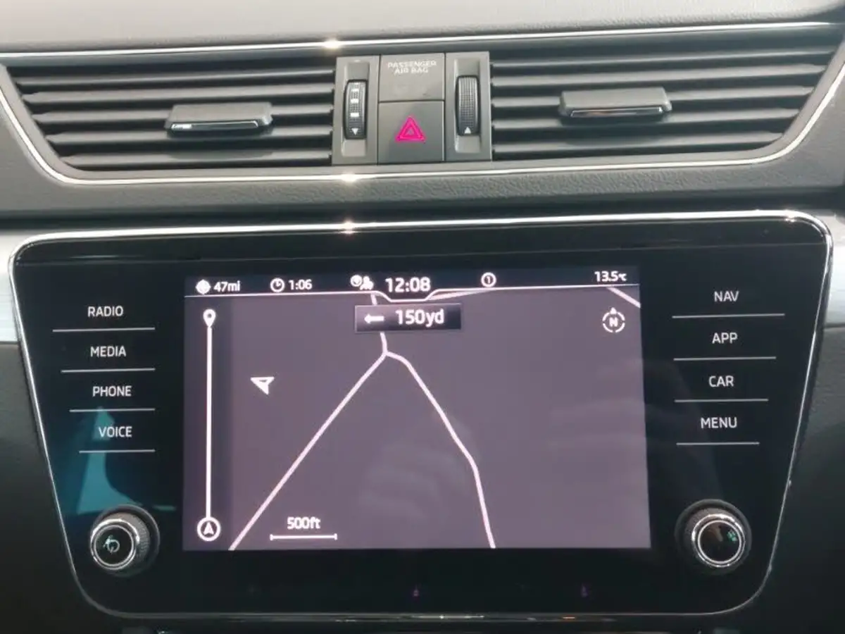 2023-skoda-superb-15-tsi-se-technology-estate-dsg-big-17