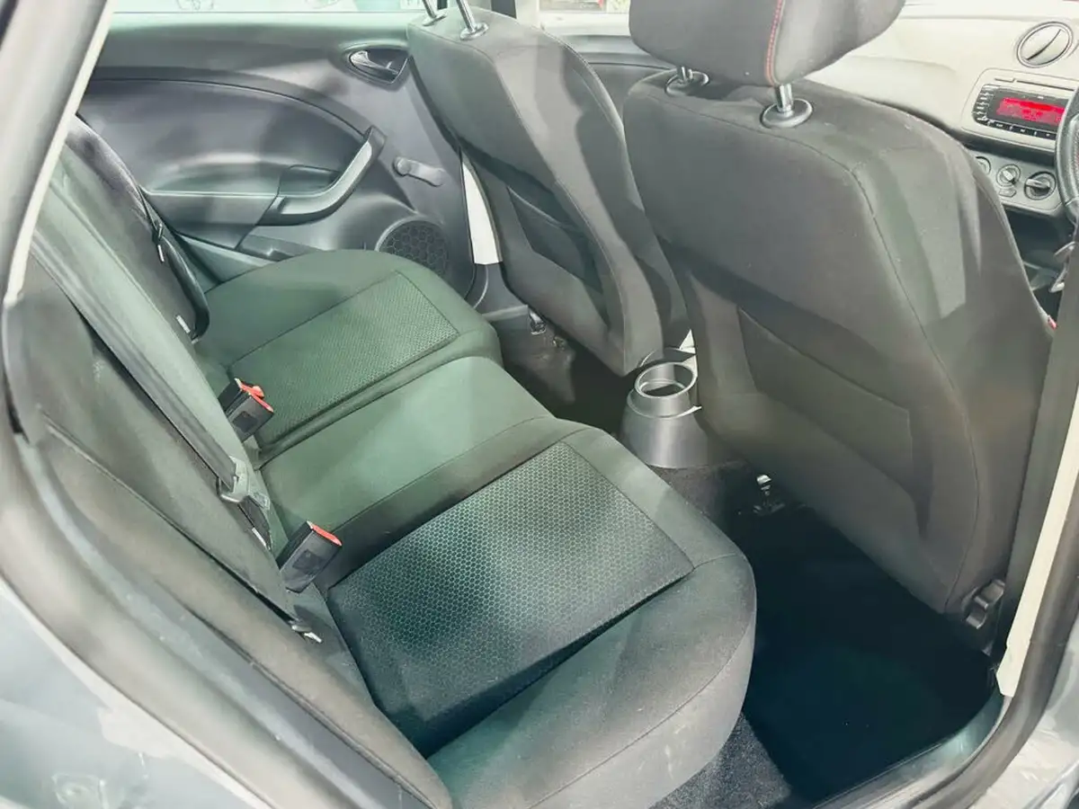 2012-seat-ibiza-12-fr-105-st-estate-5d-dsg-big-13