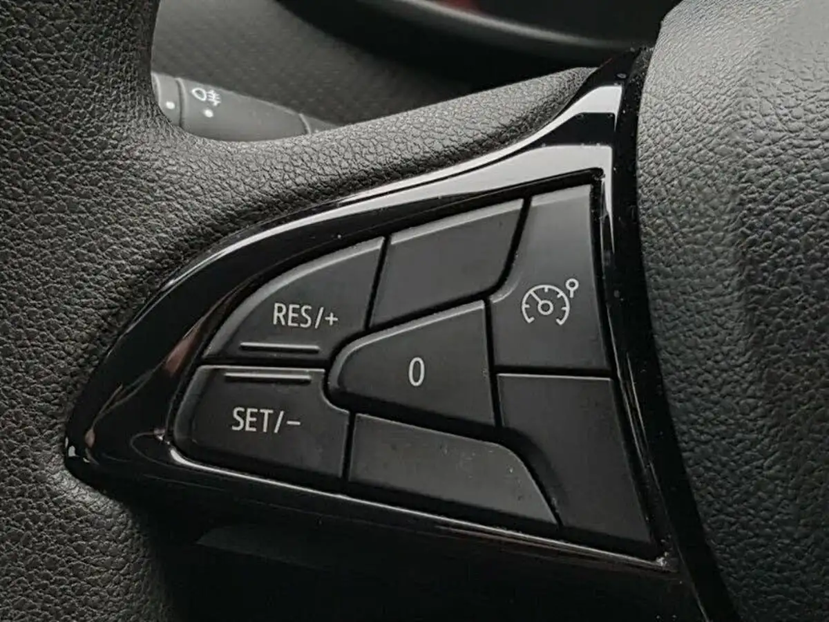 2021-dacia-sandero-10-sce-access-big-13