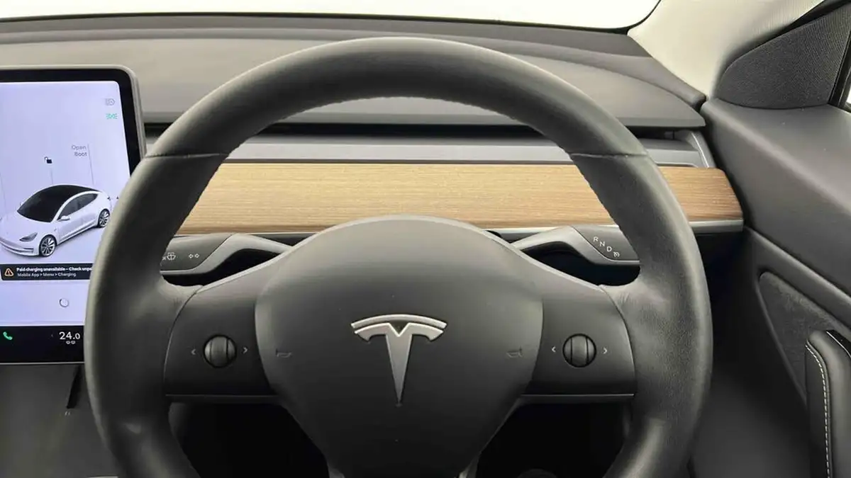2020-tesla-model-3-e-standard-plus-big-16