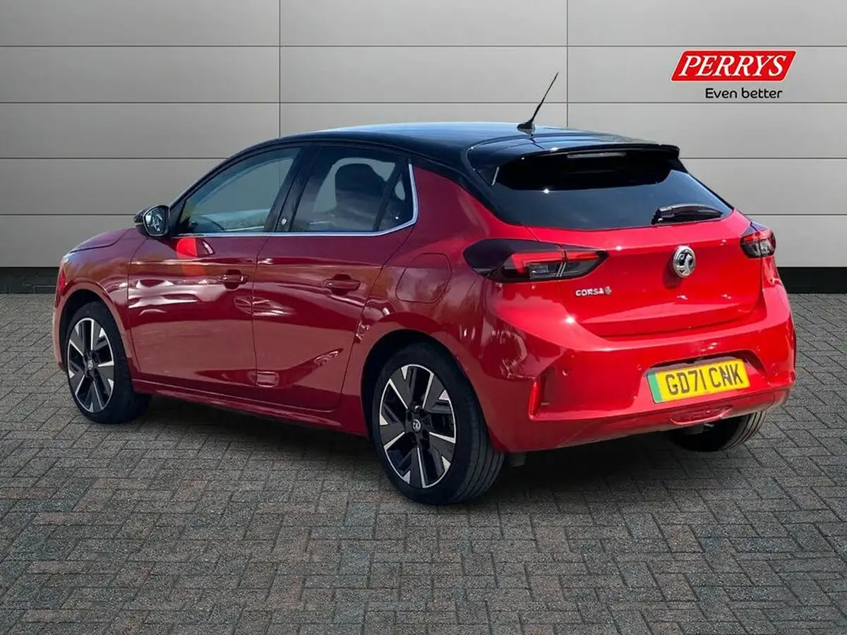 2022-vauxhall-corsa-e-elite-premium-big-1